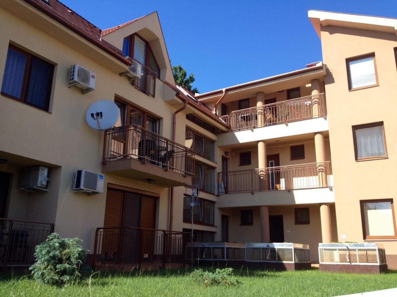 My Home Apartman Hajdúszoboszló Екстериор снимка