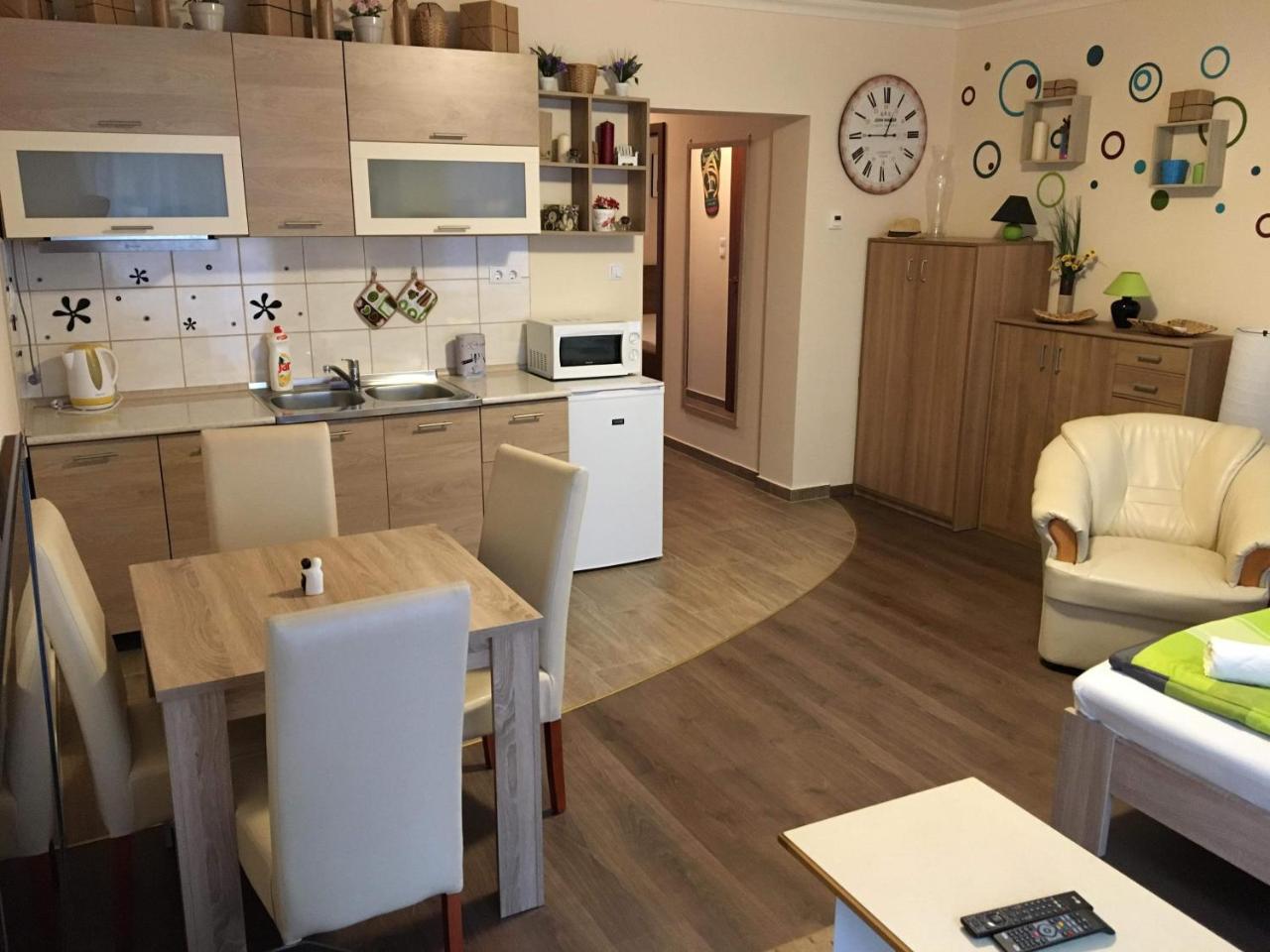 My Home Apartman Hajdúszoboszló Екстериор снимка